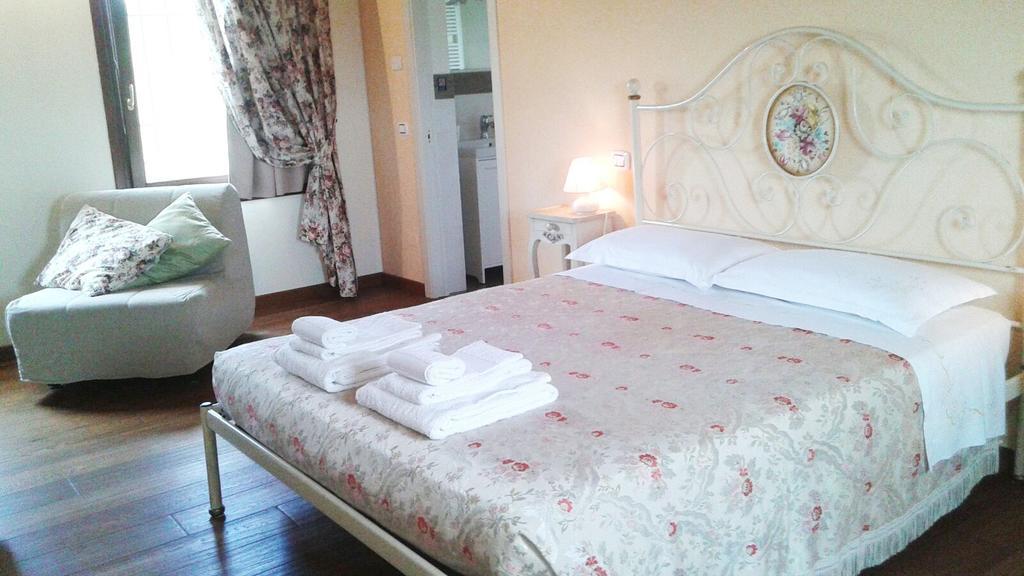 B&B Corte San Tomaso Legnago Oda fotoğraf